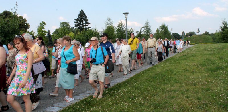 CHODŹ DO PARKU. JEST WTOREK. // Parkowo i fabrycznie