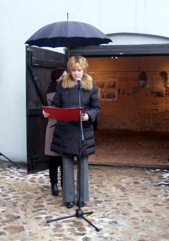 71 rocznica likwidacji obozu dla Cyganów w Litzmannstadt Getto - przemawia Prezydent Hanna Zdanowska