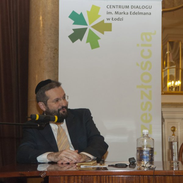Wykład rabina Sachy Pecarica (fot. Robert Lisiecki)