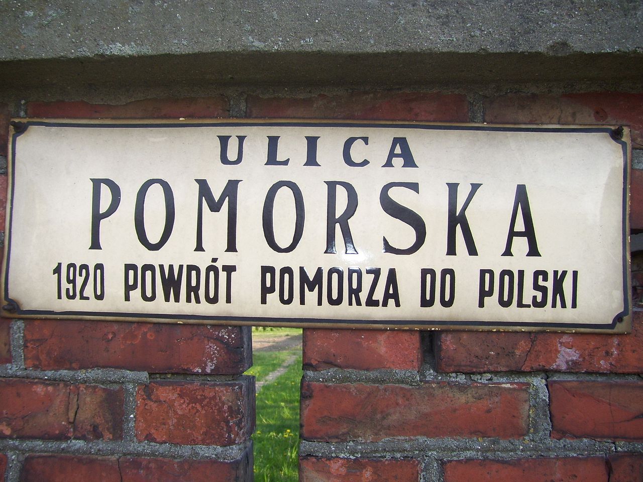 pomorska 1